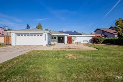 1805 Glenbrea Ct, Bakersfield, CA 93309