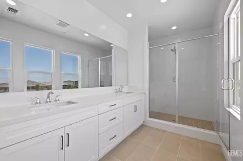 12610 Espalier Ct, Bakersfield, CA 93311 photo 50