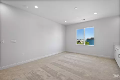 12610 Espalier Ct, Bakersfield, CA 93311 photo 43