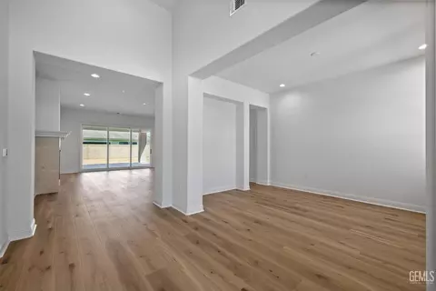 12610 Espalier Ct, Bakersfield, CA 93311 photo 7