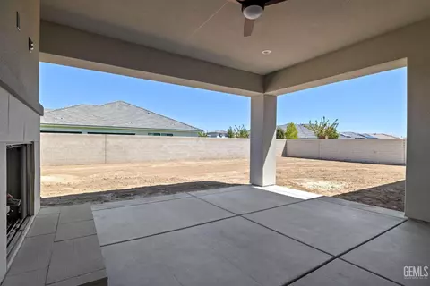 12610 Espalier Ct, Bakersfield, CA 93311 photo 58