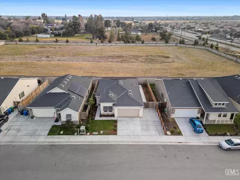 9613 Crystal Falls Ln, Shafter, CA 93263 photo 27