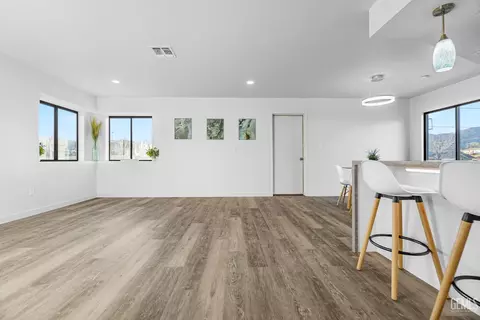 Living - 22300 Elm Ct, Tehachapi, CA 93561 photo 2 of 2