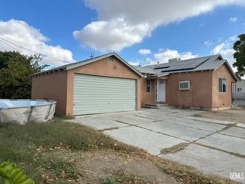 1530 Quincy St, Bakersfield, CA 93305