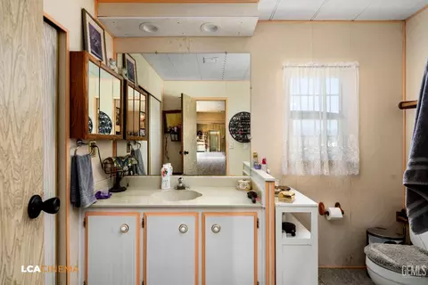 10273 Miller Ln, Weldon, CA 93283 photo 16