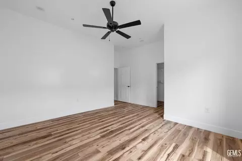 1105 3rd St, Bakersfield, CA 93304 photo 14