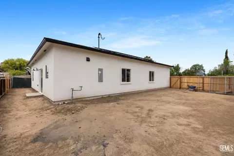 1105 3rd St, Bakersfield, CA 93304 photo 22