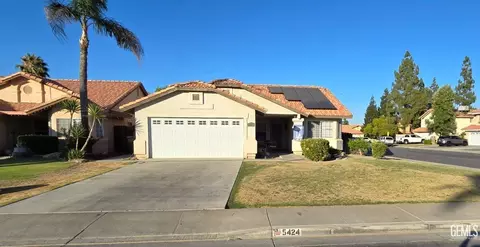5424 Pacer Valley Ct, Bakersfield, CA 93313