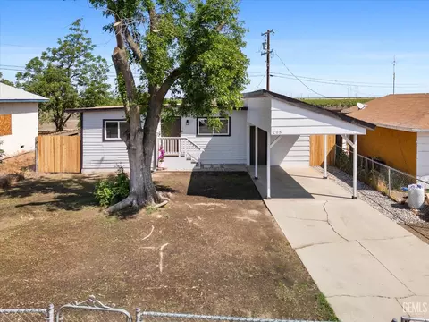 208 E 2nd St, Buttonwillow, CA 93206 photo 3