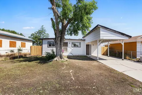 208 E 2nd St, Buttonwillow, CA 93206 photo 5