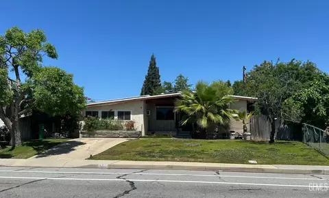 400 Day Ave, Bakersfield, CA 93308