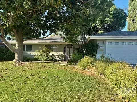 5413 Demaret Ave, Bakersfield, CA 93309