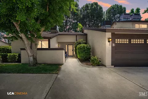 5700 Kirkside Dr #B, Bakersfield, CA 93309