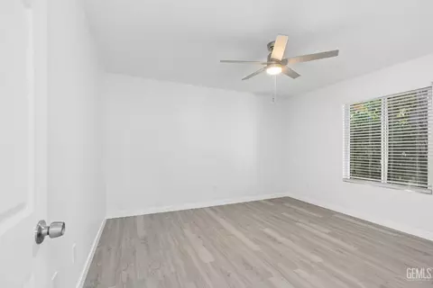 Bedroom - 914 4th St, Taft, CA 93268 photo 1 of 6