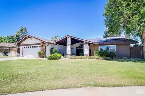 625 Purdy Ct, Bakersfield, CA 93309