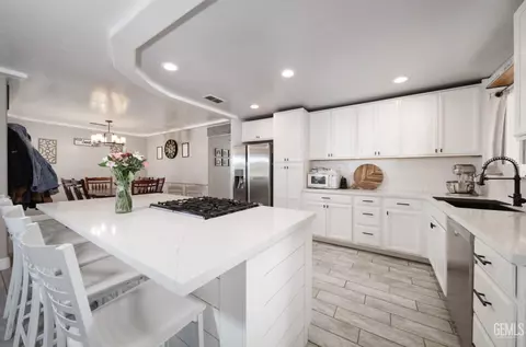 Kitchen - 3849 Moss St, Bakersfield, CA 93312 photo 3 of 3