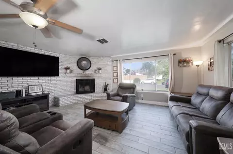 Other - 3849 Moss St, Bakersfield, CA 93312 photo 1 of 3