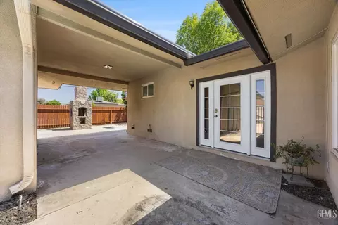 Other - 295 Walnut St, Shafter, CA 93263 photo 4 of 4
