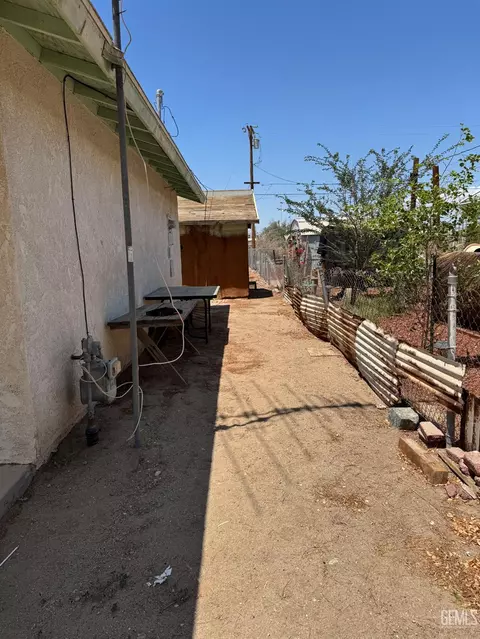 254 Noffsinger Rd, Niland, CA 92257 photo 5