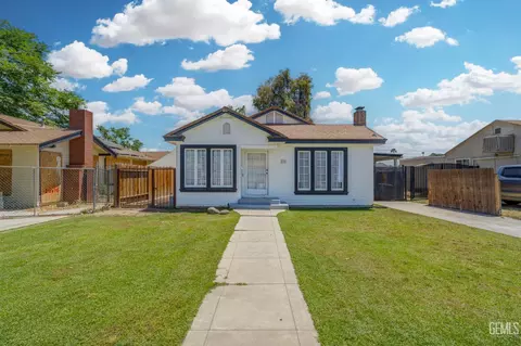 230 Haybert Ct, Bakersfield, CA 93304