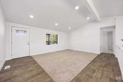 28135 Clydesdale Ave, Taft, CA 93268 photo 16