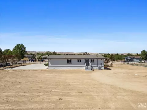 28135 Clydesdale Ave, Taft, CA 93268 photo 7