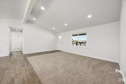 28135 Clydesdale Ave, Taft, CA 93268 photo 18