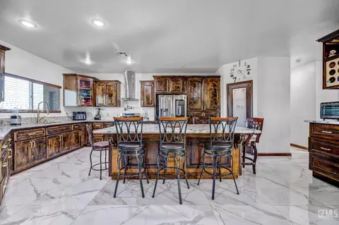 28124 Mustang Ave, Taft, CA 93268 photo 11