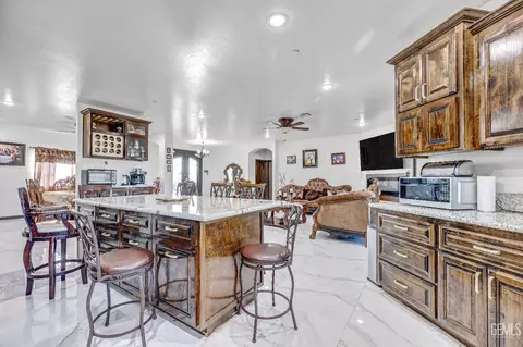 28124 Mustang Ave, Taft, CA 93268 photo 14