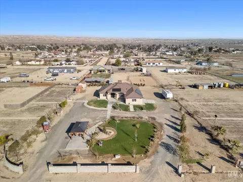 28124 Mustang Ave, Taft, CA 93268 photo 4