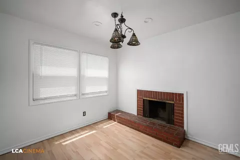 Living - 348 Wetherley Dr, Bakersfield, CA 93309 photo 3 of 3