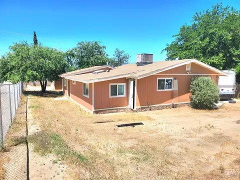 5509 Isabel Dr, Weldon, CA 93283 photo 1