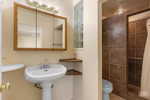 21361 Santa Maria Dr, Tehachapi, CA 93561 photo 19