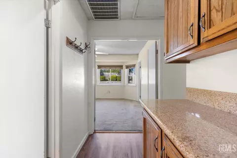 21361 Santa Maria Dr, Tehachapi, CA 93561 photo 16