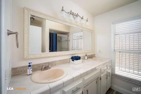 1109 Bell Ave, Taft, CA 93268 photo 29