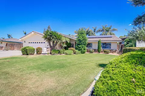 7308 Darrin Ave, Bakersfield, CA 93308
