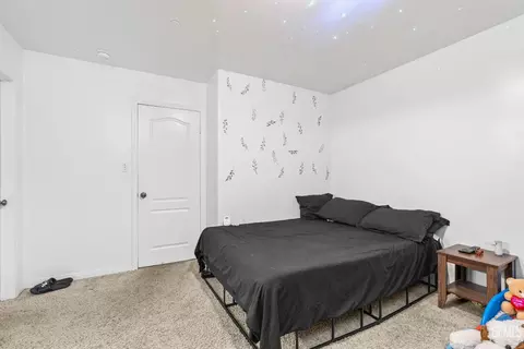 Bedroom - 9148 Eucalyptus Dr, Bakersfield, CA 93306 photo 7 of 8