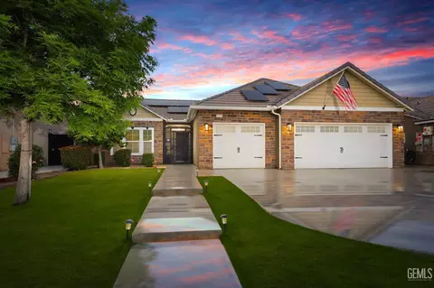 13014 Sunlight Star St, Bakersfield, CA 93314