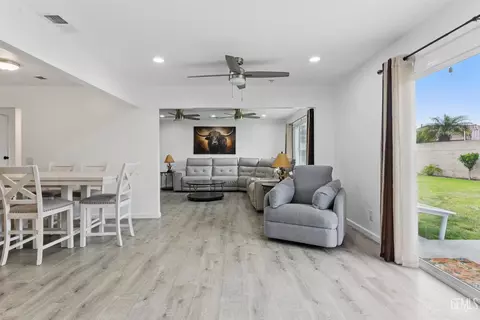 721 Helena Ct, Oxnard, CA 93033 photo 8