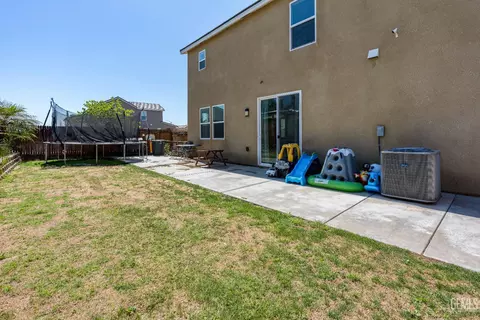 5906 Commonwealth Ave, Bakersfield, CA 93313 photo 37