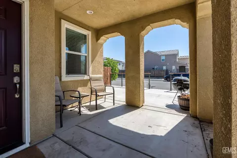 5906 Commonwealth Ave, Bakersfield, CA 93313 photo 5
