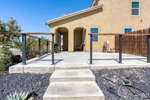 5906 Commonwealth Ave, Bakersfield, CA 93313 photo 3
