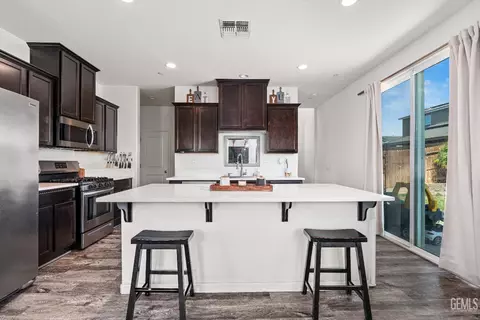 5906 Commonwealth Ave, Bakersfield, CA 93313 photo 14