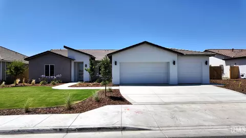 16903 Mairs Dr, Bakersfield, CA 93314