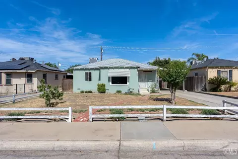102 Wetherley Dr, Bakersfield, CA 93309