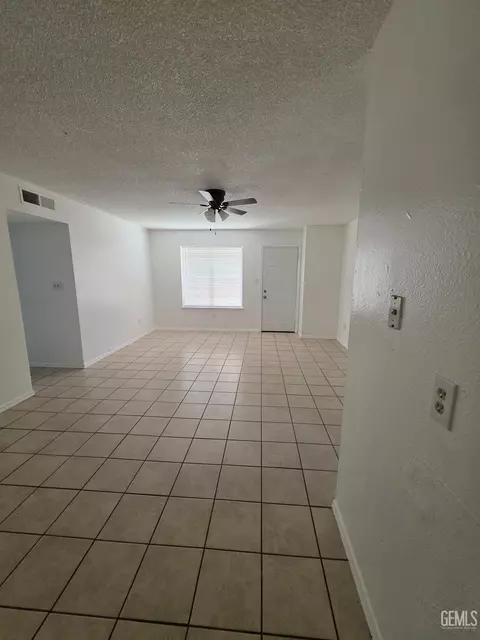 1736 17th Ave, Delano, CA 93215 photo 2