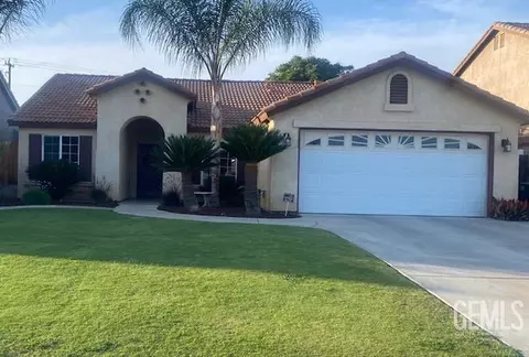11422 Pacific Harbor Ave, Bakersfield, CA 93312