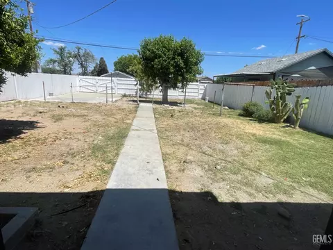 214 Buchanan St, Taft, CA 93268 photo 10