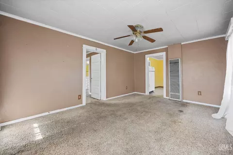 324 B St, Arvin, CA 93203 photo 7