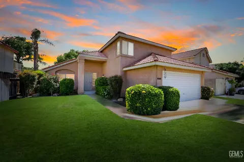 6008 Alderpointe St, Bakersfield, CA 93313